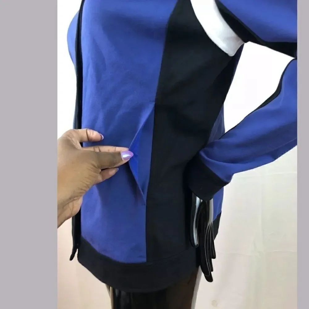 Soft Surroundings Colorblock Snap Button Top Small - Picture 3 of 5